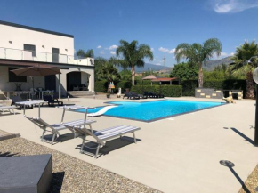 Paradisea Villa with pool Calatabiano
